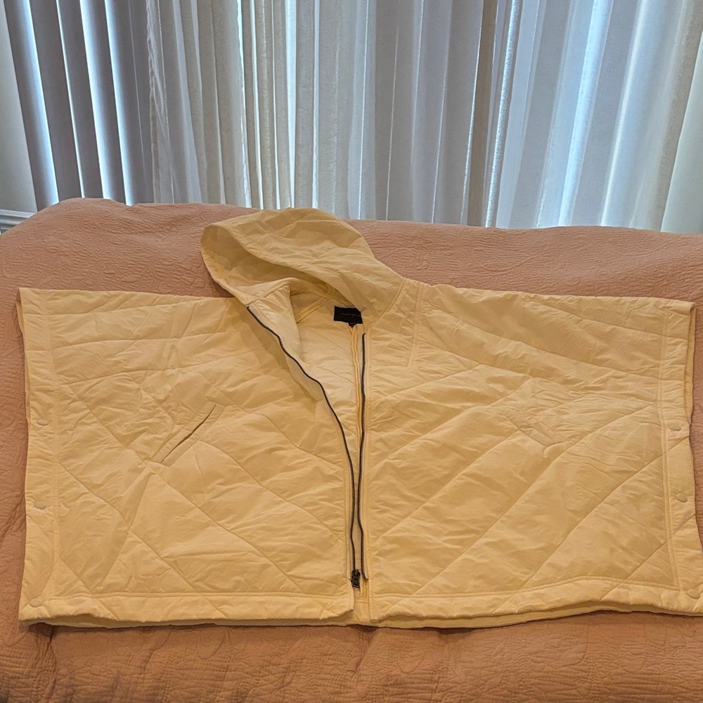 Banana Republic Poncho NWT